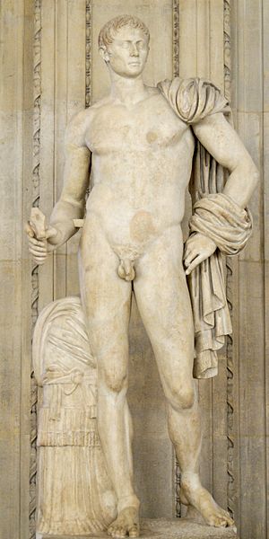 Heroic Roman Sculpture 